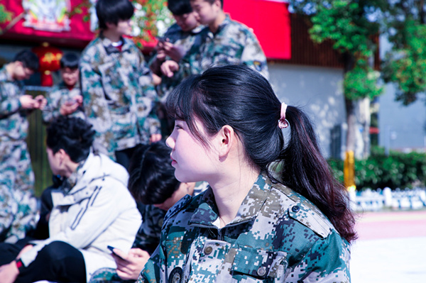 “三教三訓(xùn)”之綠裝紅顏，勇往直前！