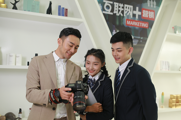 教學(xué)研發(fā)顯實力，新華互聯(lián)網(wǎng)科技五大<a href=http://njxh.cn target=_blank class=infotextkey>專業(yè)</a>特色學(xué)院亮點解析！