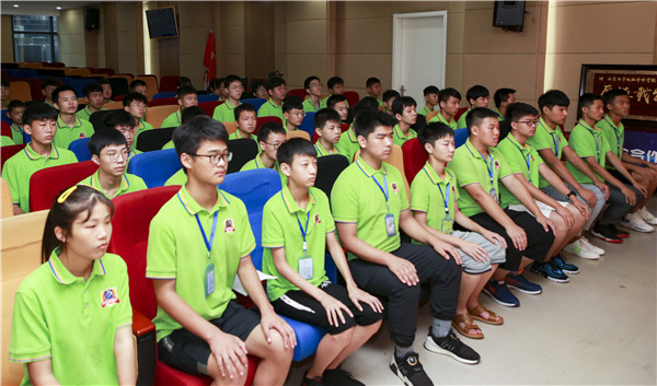 南京新華1901電子競技新媒體班開班典禮圓滿結束！