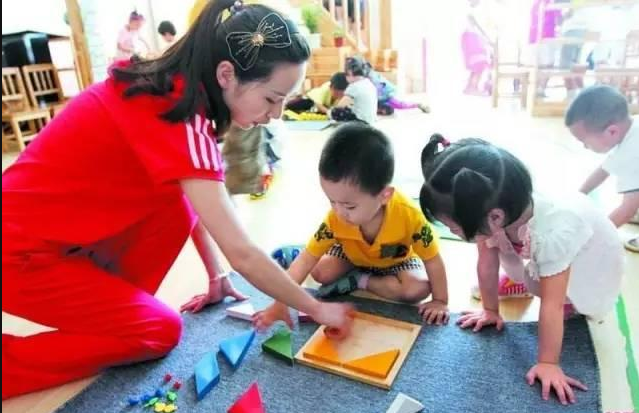 快看，這里有一份適合女生的技校<a href=http://njxh.cn target=_blank class=infotextkey>專業</a>？