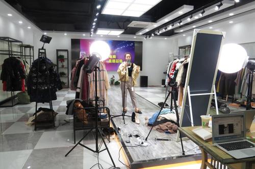 不要再蓋樓助力了,來看看這個! 不要再蓋樓助力了,來看看這個!