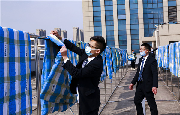 春暖花開 等你歸來丨開學倒計時，南京新華已經準備好了！