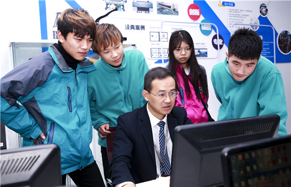 2020年男生學什么技術好，看看未來十年最緊缺職業