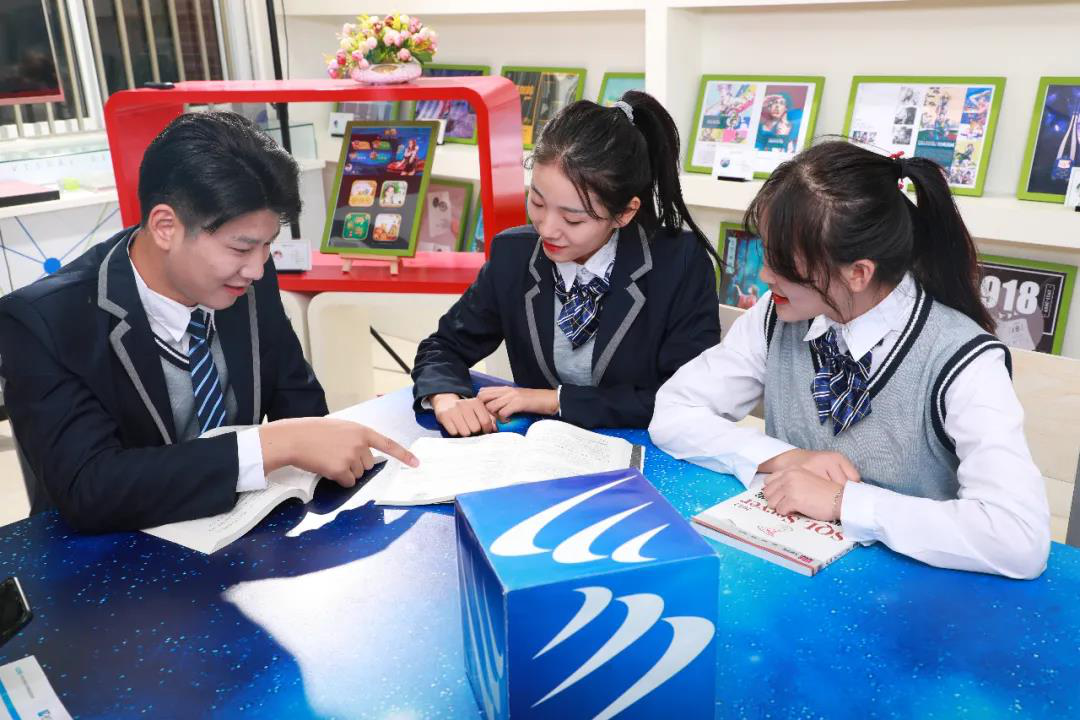 匠心實(shí)力筑造品牌教育！大品牌，更信賴！