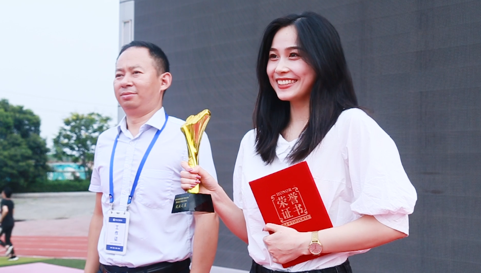 蛻變之旅：越過塵埃，做發光的自己