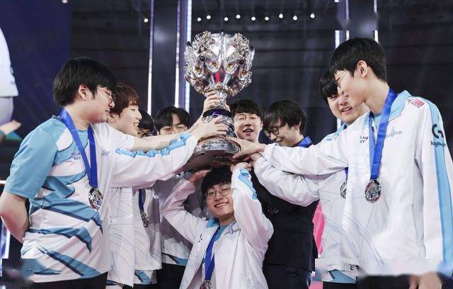 虎牙斗魚合并，游戲直播行業迎來新態勢！g