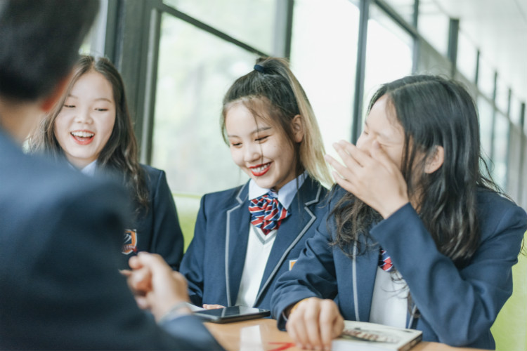 人人出彩 技能強國，新華邀你體驗工匠精神