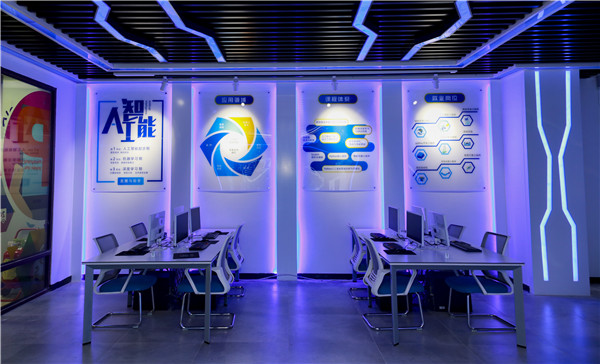 贏在職場起跑線，給你5大理由選擇春季入學