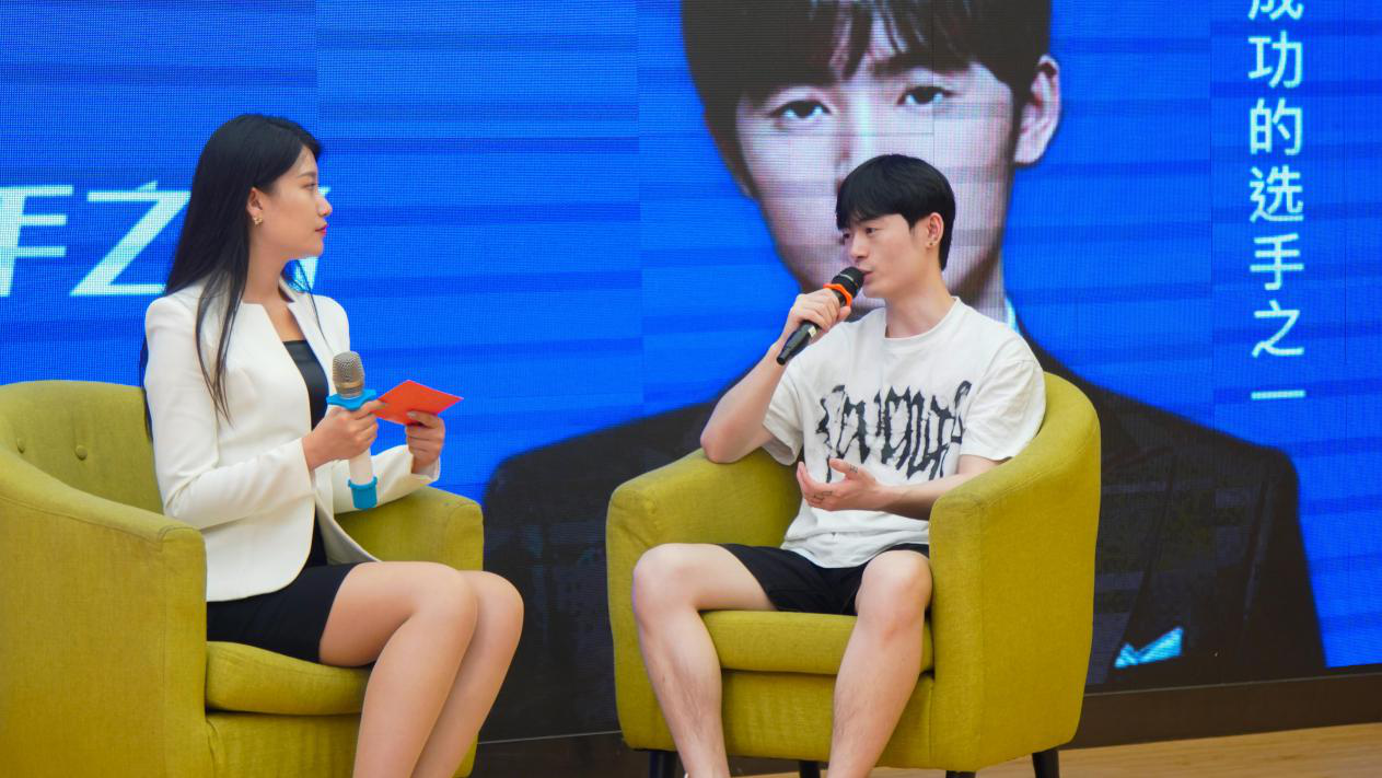 《老師來了》公開課全新起航，“護國螳螂”靈藥激情開講！