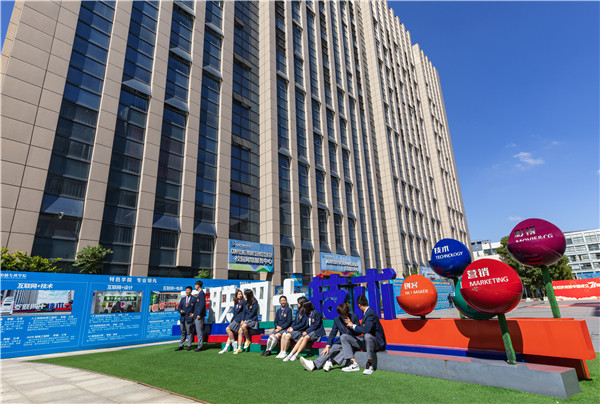 初中畢業能上職業學校嗎？