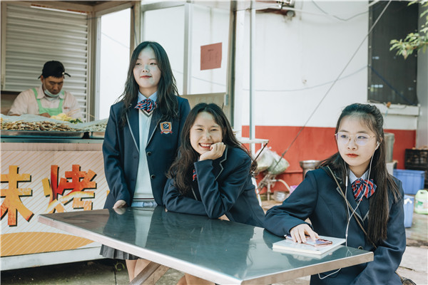 考不上<a href=http://njxh.cn target=_blank class=infotextkey>高中</a>怎么辦，女生學點什么好？