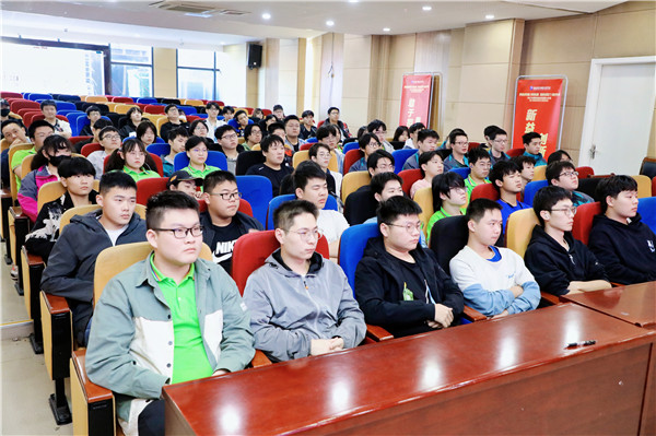 老師來了|“優秀國漫”的出路不再是曇花一現