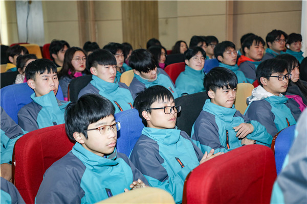 2021年新華互聯網科技第十二屆學生職業技能大賽 暨第十八屆【新華杯】教學創新大賽決賽正式開幕