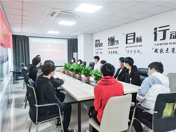 企業招聘進校園，助力學生高質量就業