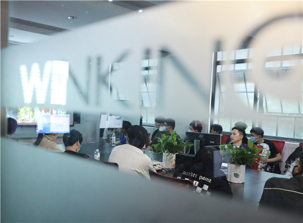 互聯網之旅|南京新華赴唯晶科技參觀活動圓滿落幕