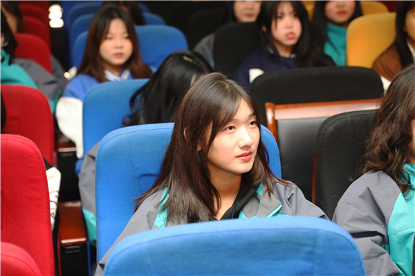 大咖進校園|共譜就業新篇章