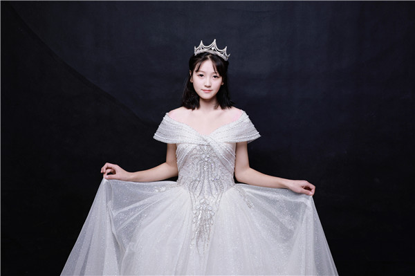 <a href=http://njxh.cn target=_blank class=infotextkey>專業</a>介紹|用互聯網的方式打開美妝與形象設計