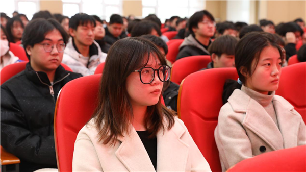 親授頂尖技能，世界技能大賽首席專家葉維中走進新華！