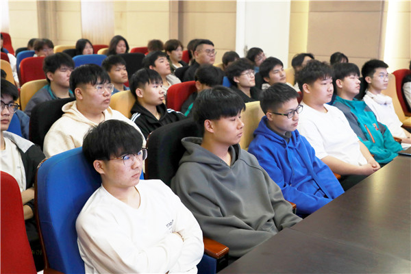 南京新華2023年春季企業專場宣講會順利舉辦