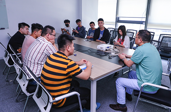 暖心就業回訪，心系學子成長