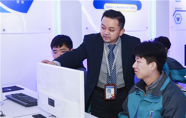 男生適合學什么專業，就業前景好？