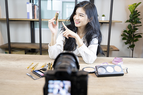 初中畢業可以學電子商務嗎