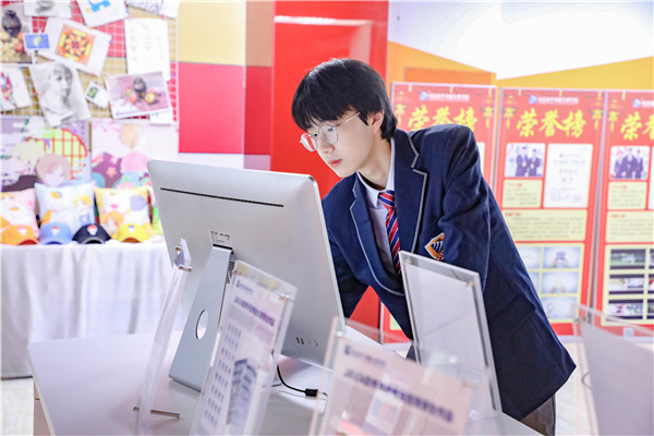 職校專業(yè)選什么？互聯(lián)網(wǎng)專業(yè)紅利多