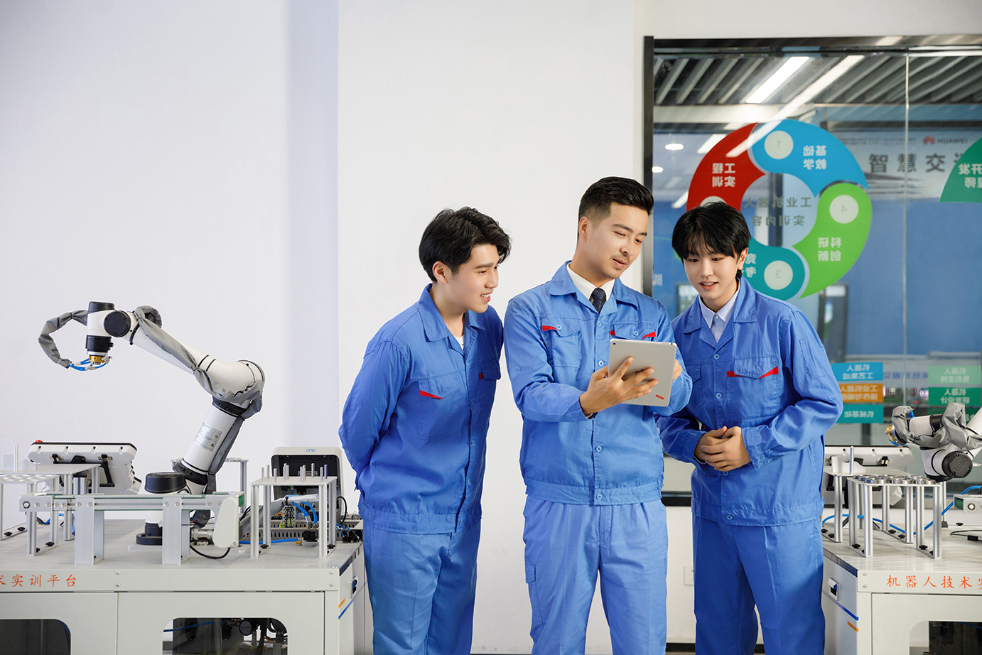 興趣在技術(shù)？職業(yè)教育精準(zhǔn)培養(yǎng)！