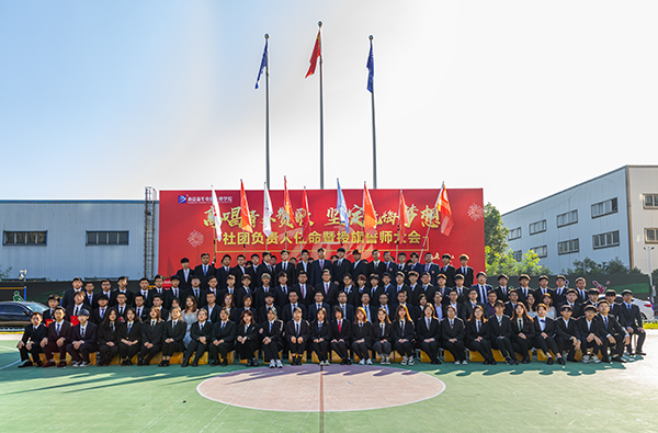 高唱青春贊歌 堅定無悔夢想